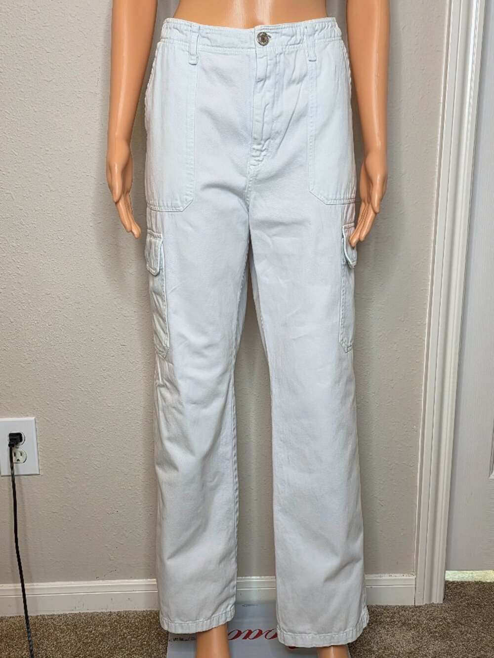 ZARA Women's White Wide Leg, Cargo Pants, Size 10